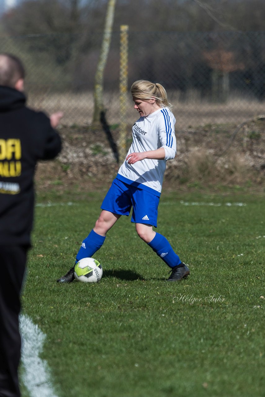 Bild 127 - Frauen TSV Wiemersdorf - VfL Struvenhuetten : Ergebnis: 3:1